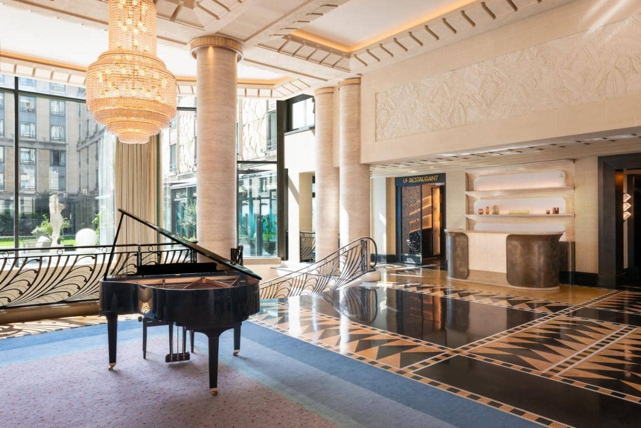 L'hotel du Collectionneur — 3