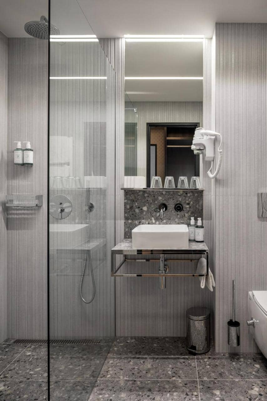 Aida Hotel — 4