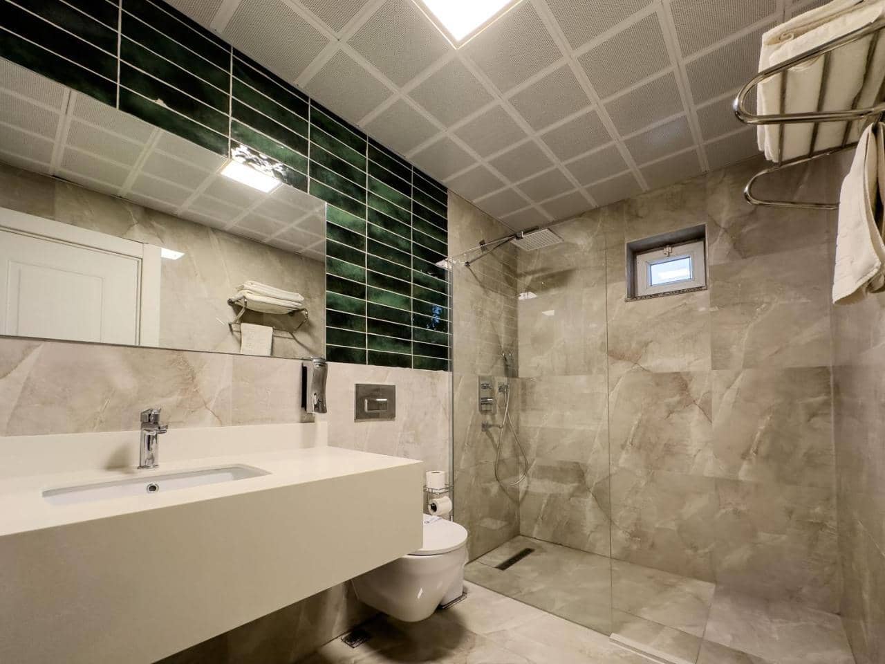 Quality Gold Suite Hotel — 4