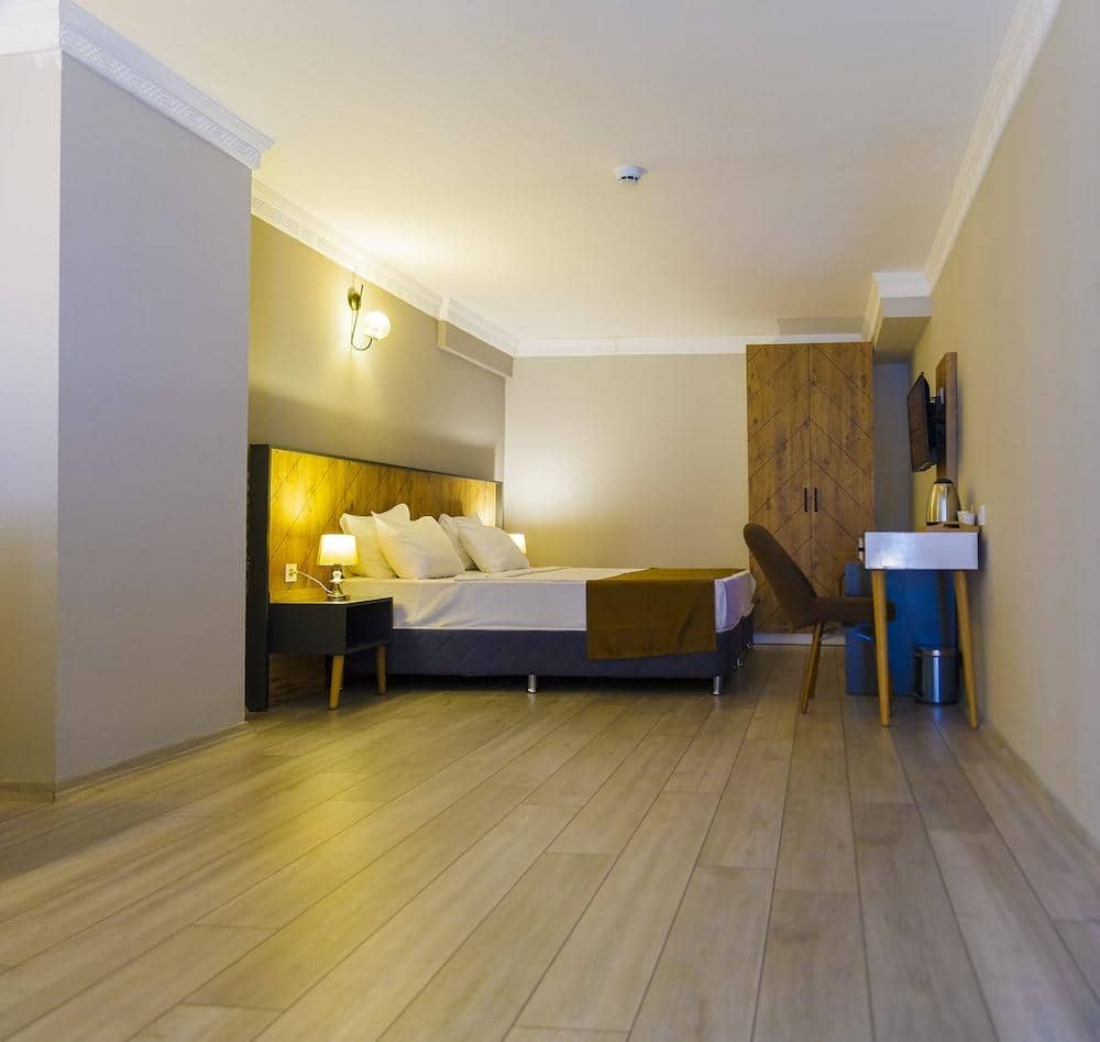 Privado Hotels — 3