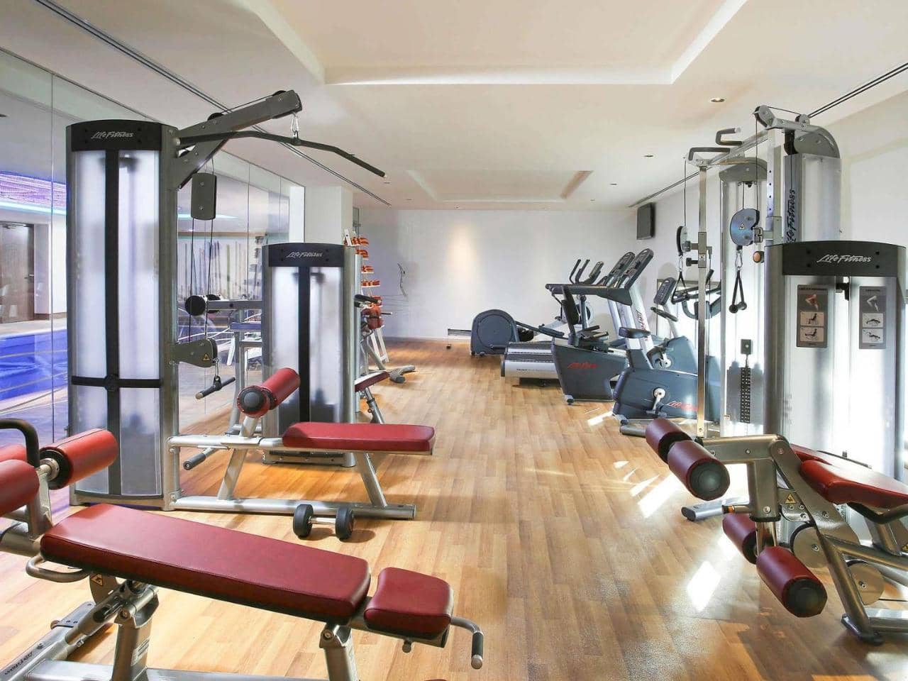 Ibis Styles Dubai Jumeira Hotel — 2