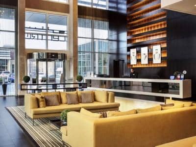 Centro Yas Island — 3