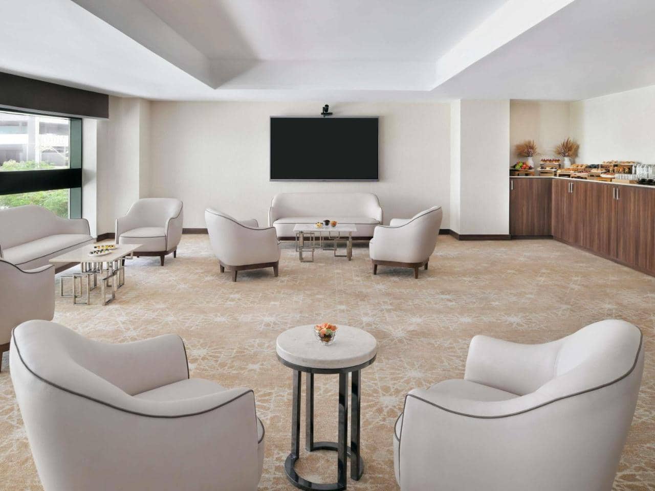 Movenpick Hotel Apartments Downtown Dubai — 4