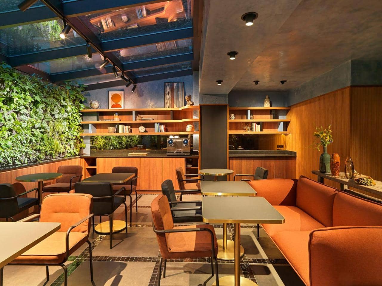 Le Katorze Hotel — 3
