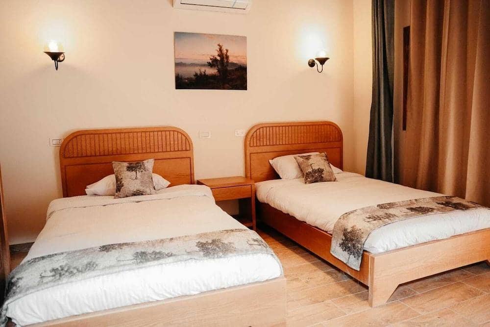 Tunis Pyramids Hotel — 4