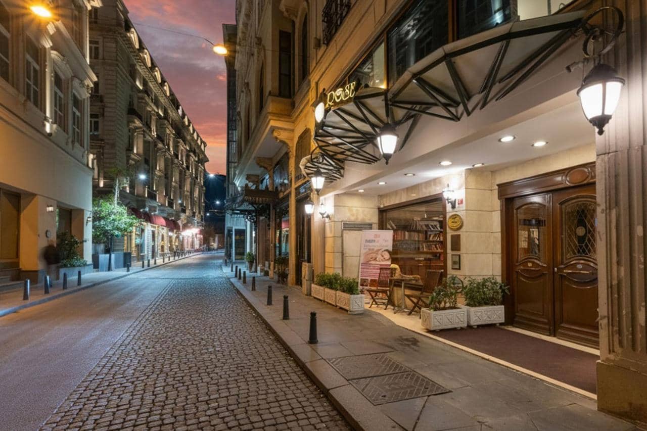 Pera Rose Hotel — 3