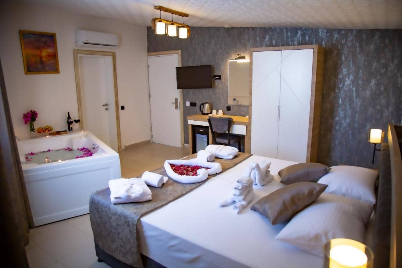Bloomtalya Hotel — 5