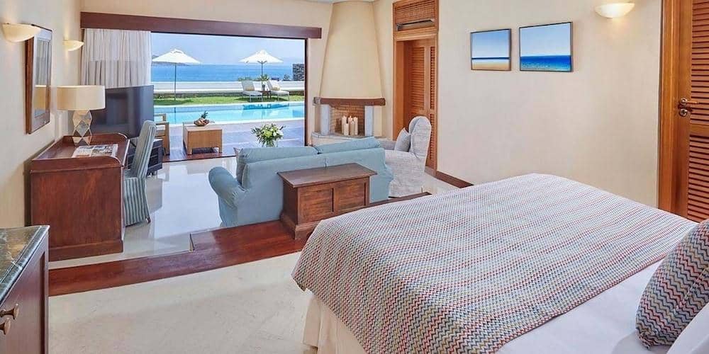The Regnum Halomy Hotel