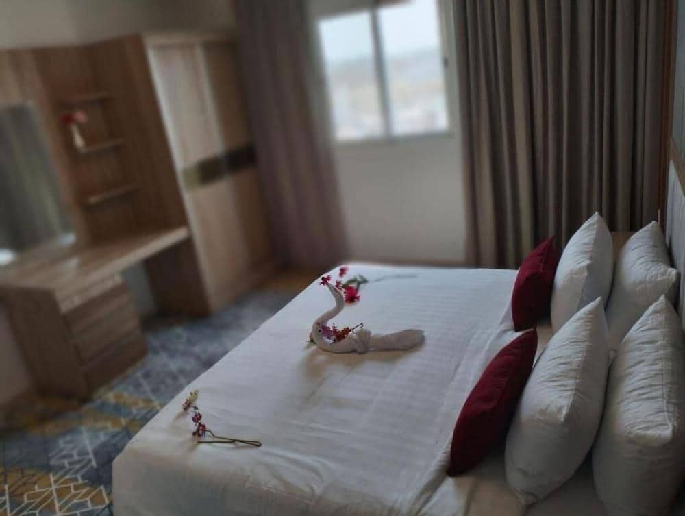 Golden New Umu Alquraa Hotel