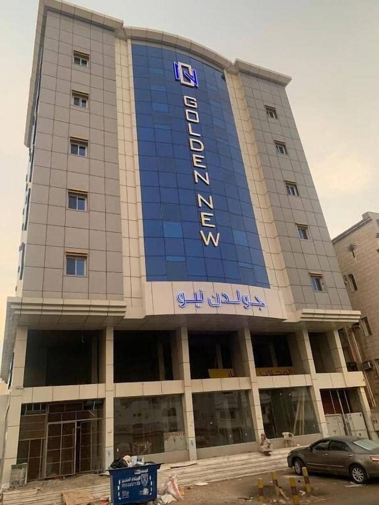 Golden New Umu Alquraa Hotel — 2