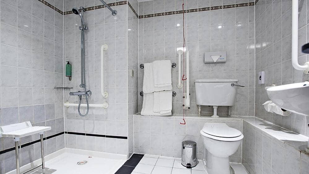 Holiday Inn Express Albert Dock — 4