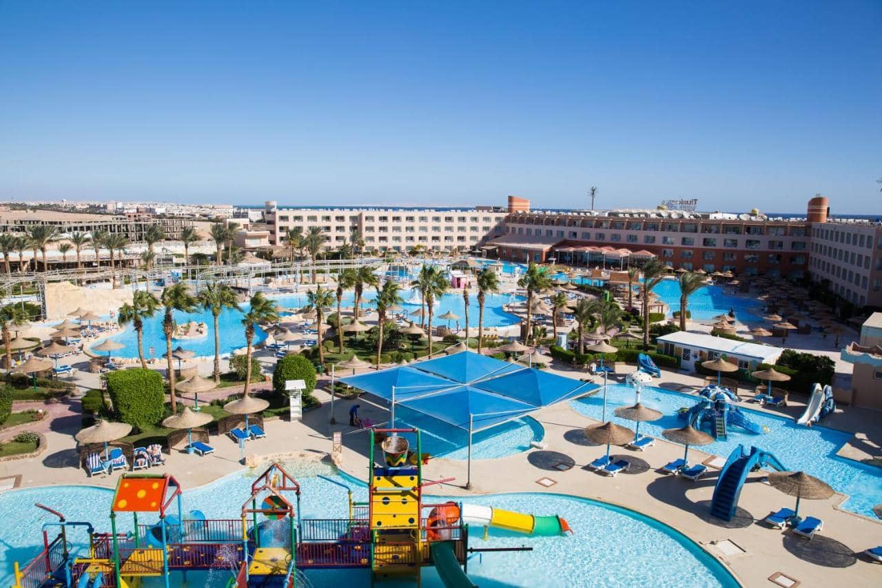 Titanic Resort & Aqua Park — 3