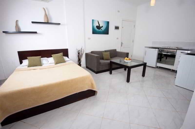 Desert Pearl Apartments — 2