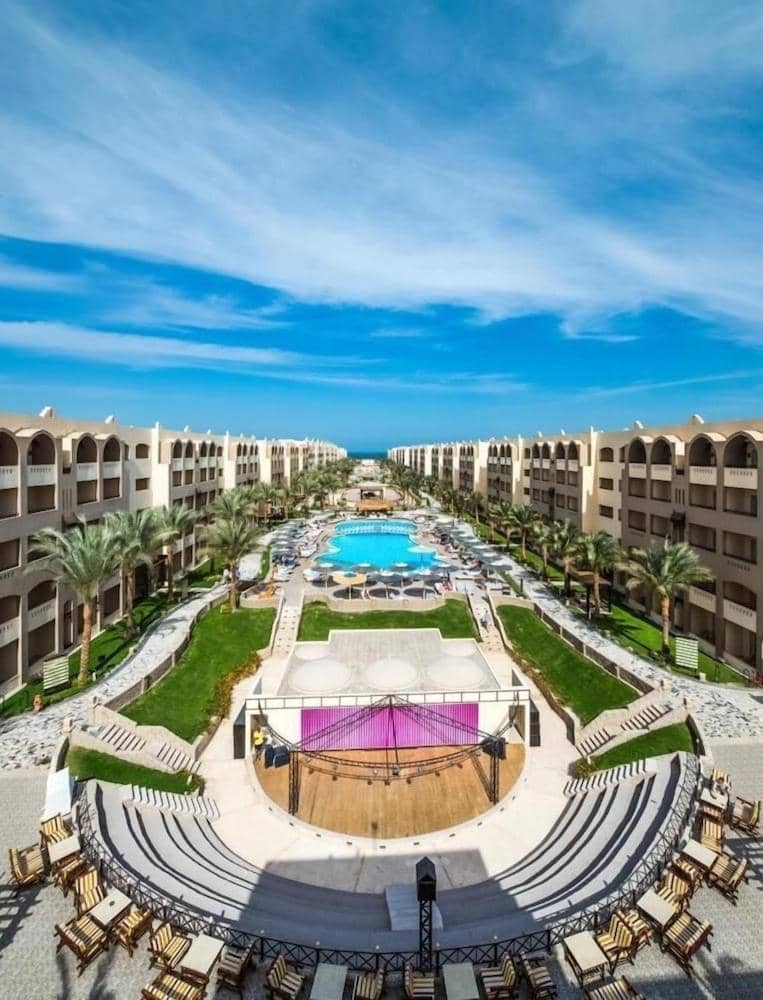Apartment at Nubia Aqua Beach Resort — 5