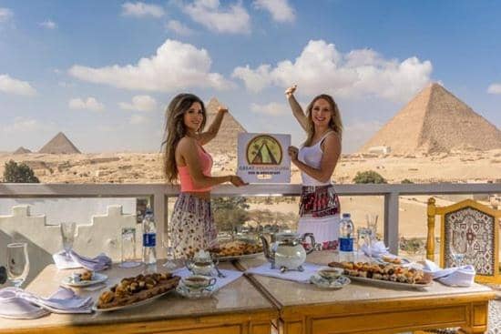 Fabulous View Pyramids Inn