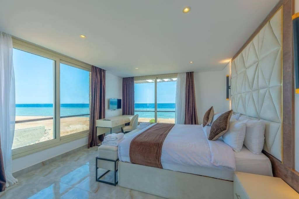 Royal Villa on the Beach — 5