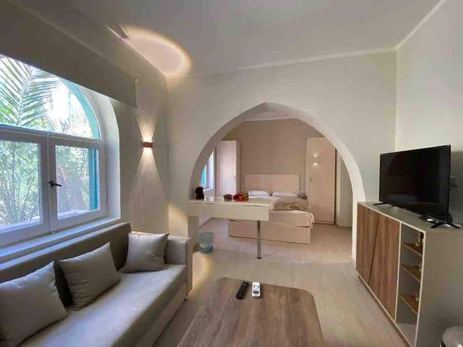 Stay in the Center of Elgouna — 4