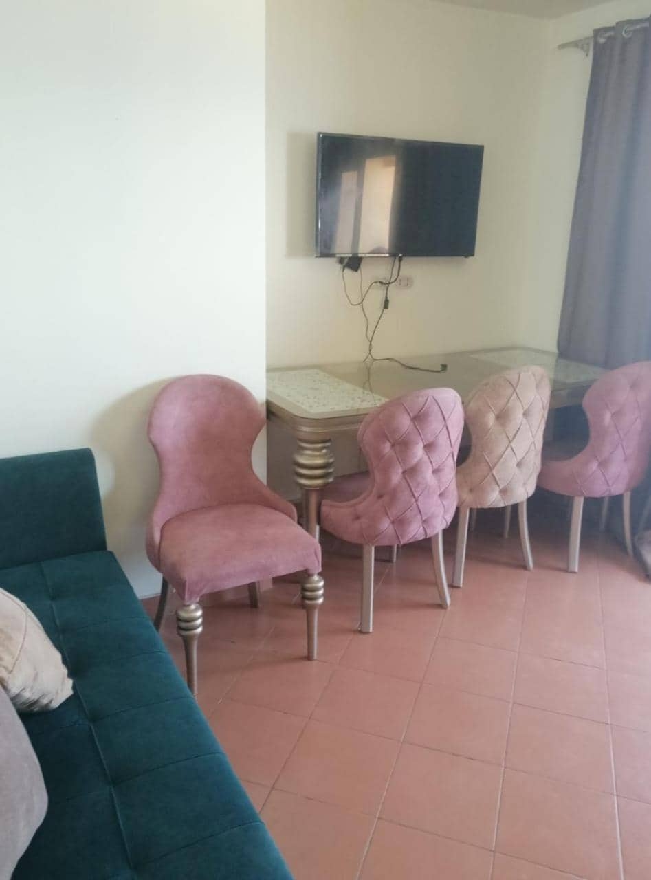Regency Porto pyramids — 3