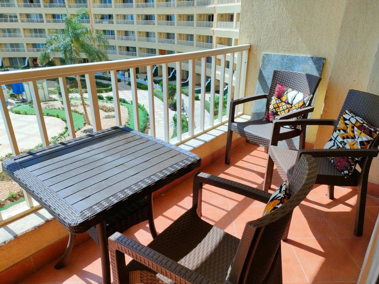 شاليه تامر عمر في ابراج بورتو السخنة للعائلات فقط Tamer Omar's Chalet in Porto Elsokhna Towers Only Family — 5