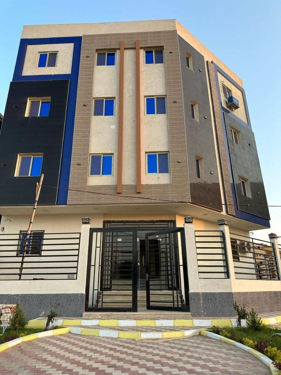 Moon Light Hotel — 4