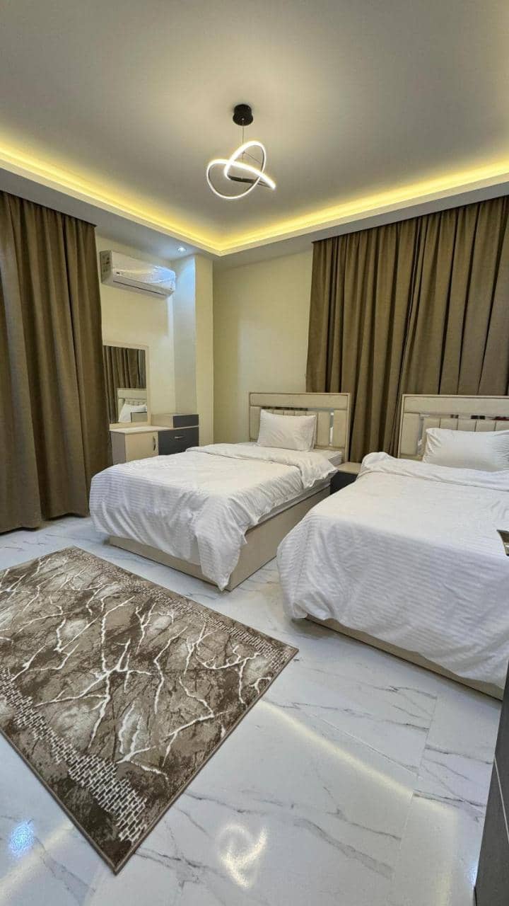 Etas Apartments