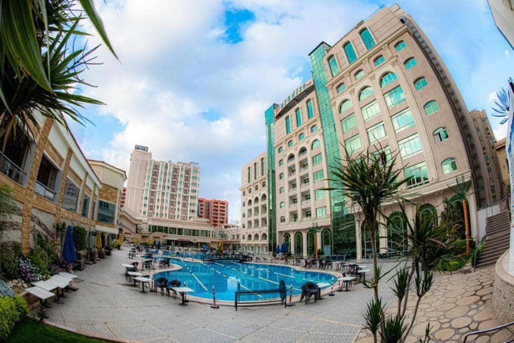 Paradise Hotel