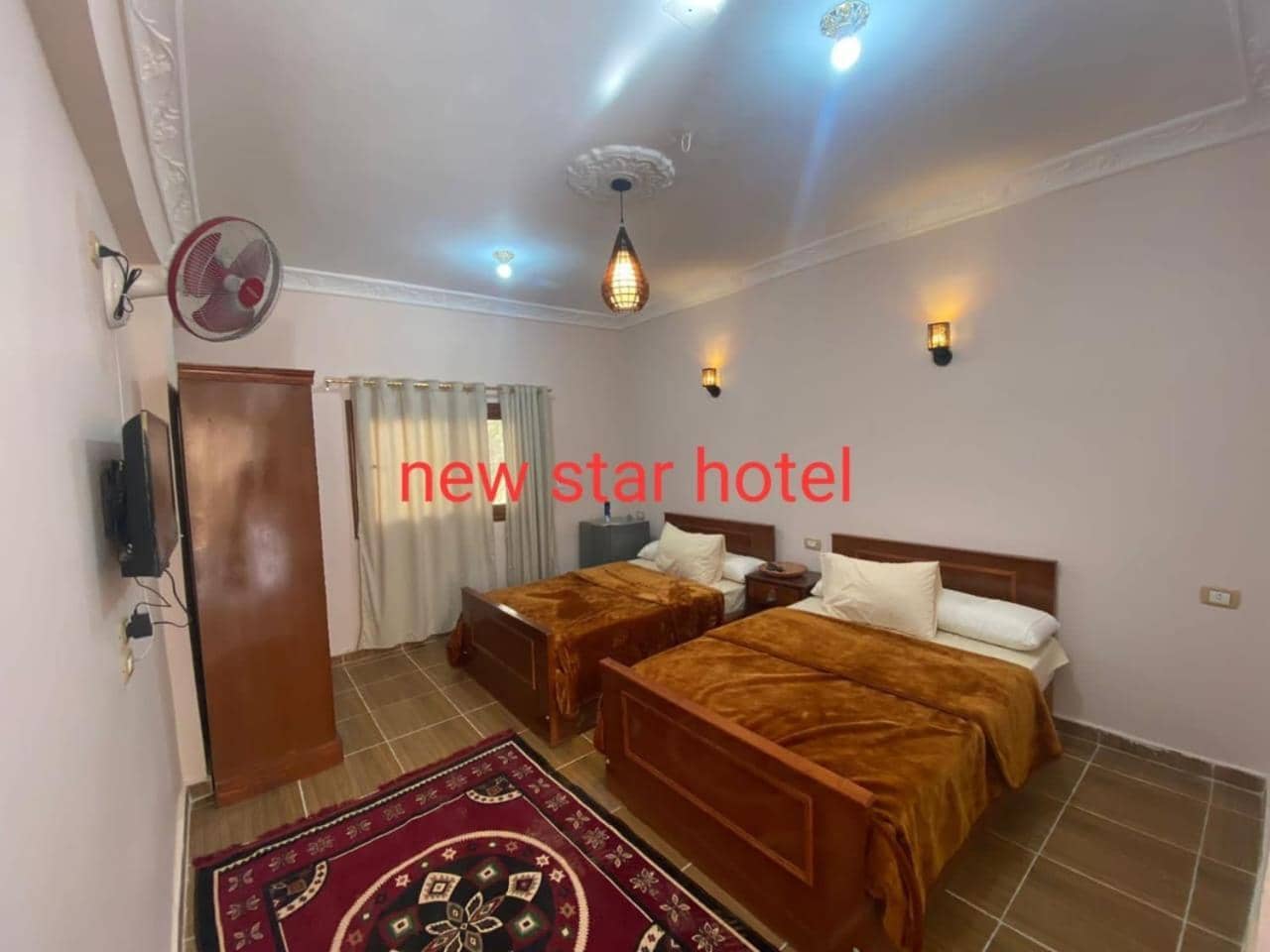 New Star Hotel — 4