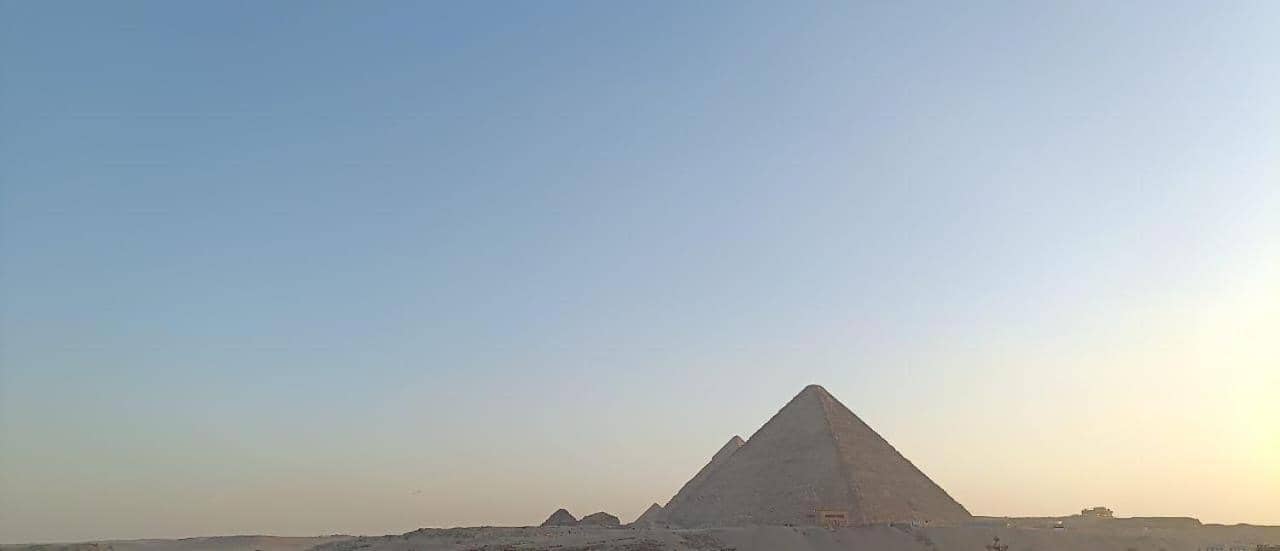 View 6 Pyramids Inn
