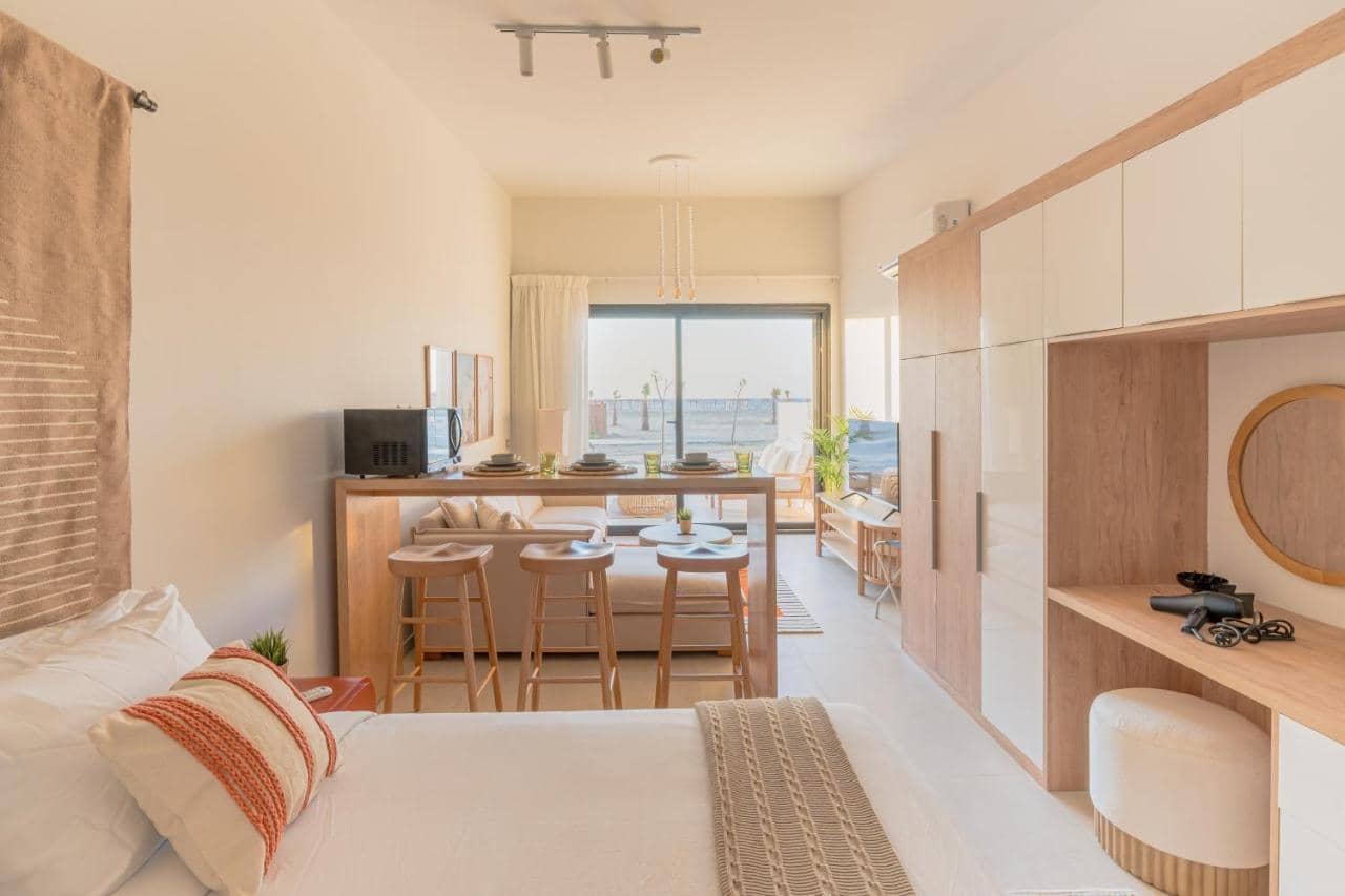 Lemon Spaces Light- D Bay North Coast — 4