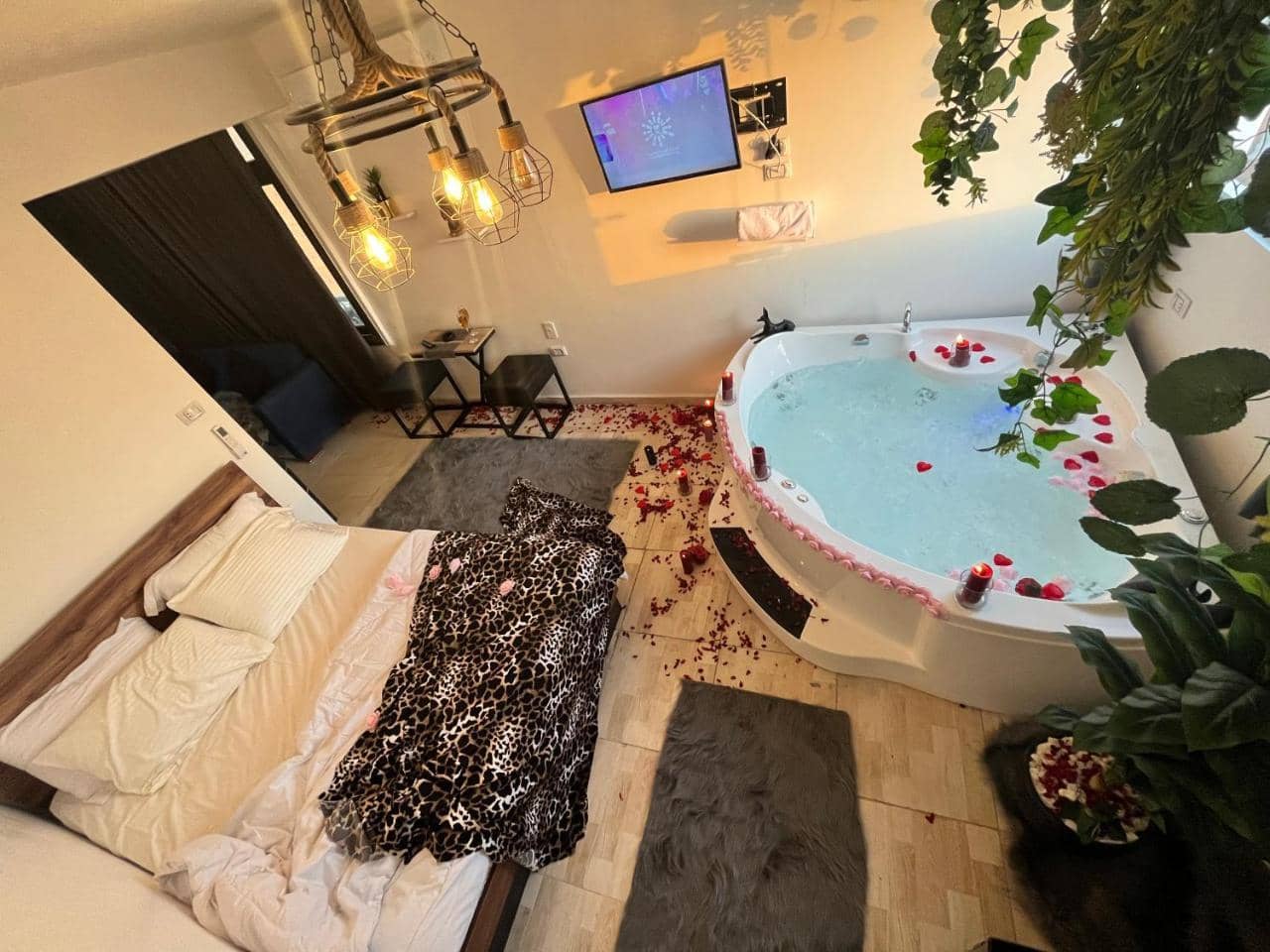 Jacuzzi Pyramids View 5 — 5