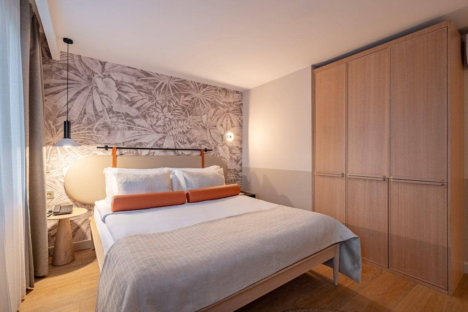 Oli Hotel & Suites — 5