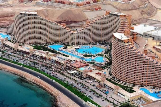بورتو السخنة علي الأكوا بالكاريبيان