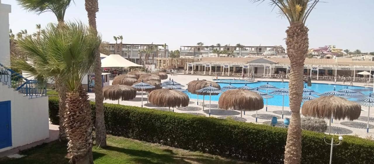 Mirage Hotel — 4