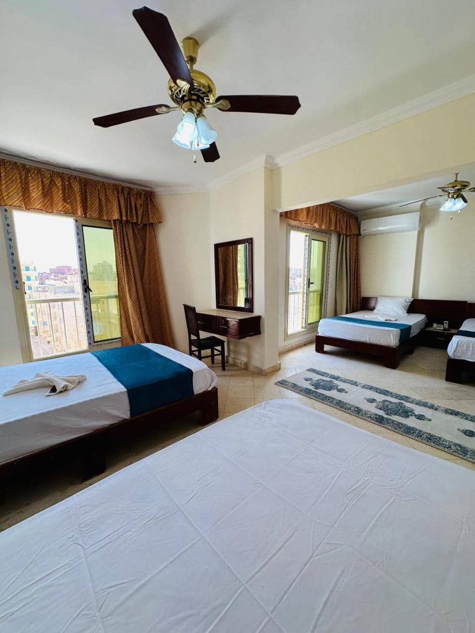 Bianco Hotel & Suites — 5