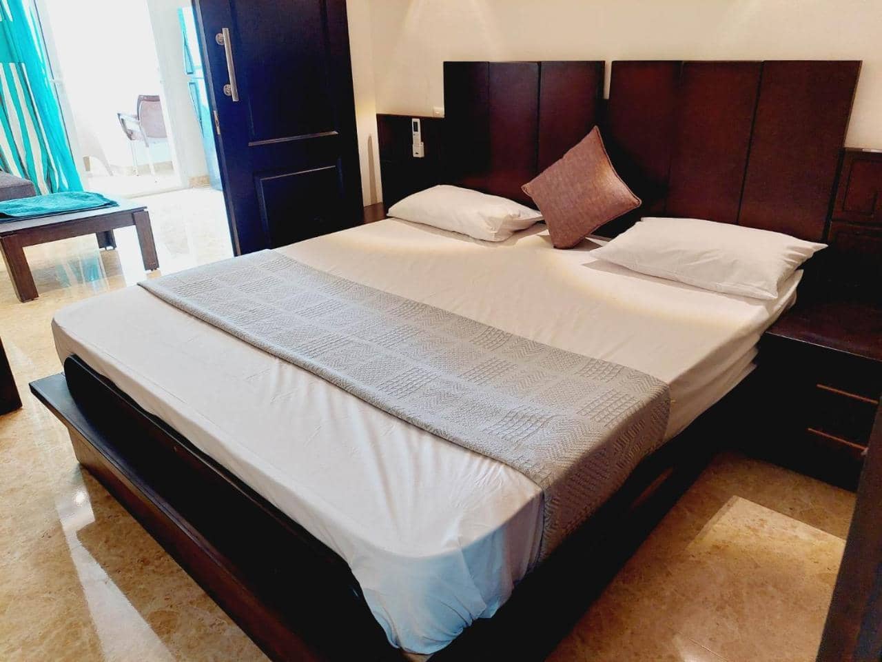 شاليه سي فيو بورتو مارينا عائلات - Porto Marina Sea View — 5