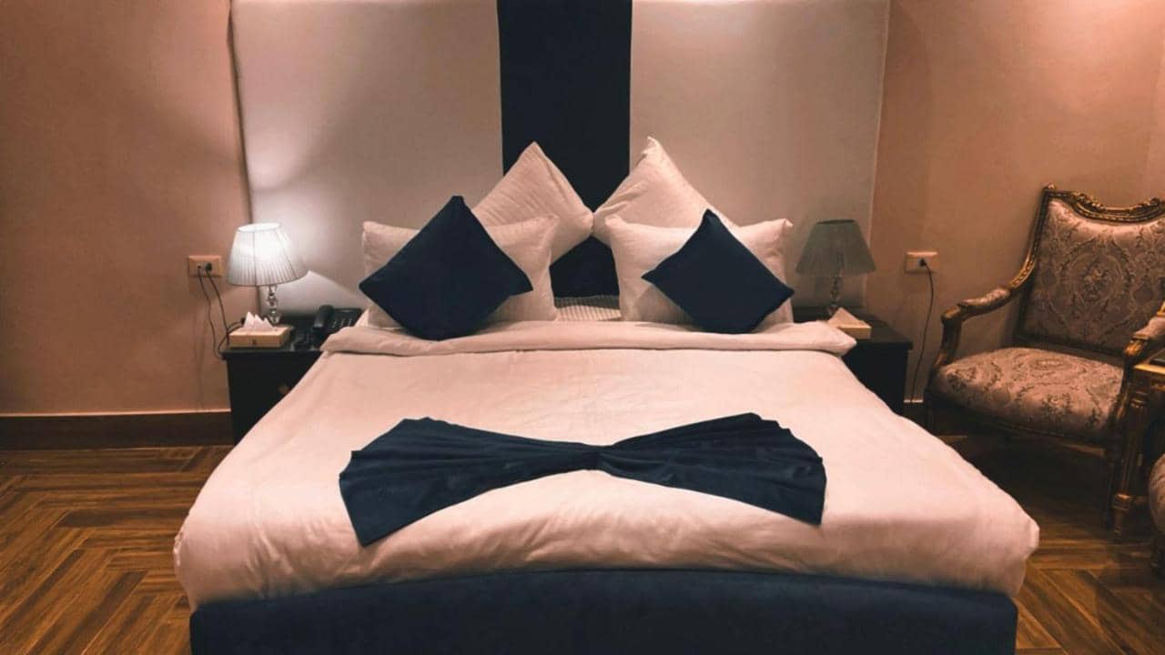 Elite Hotel — 2