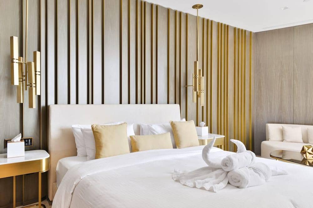 Maison Privee - Elegant Apt with Sea Views at Five Palm Jumeirah — 3
