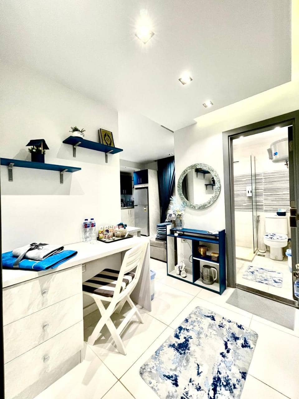 Luxury Studio House 589-2