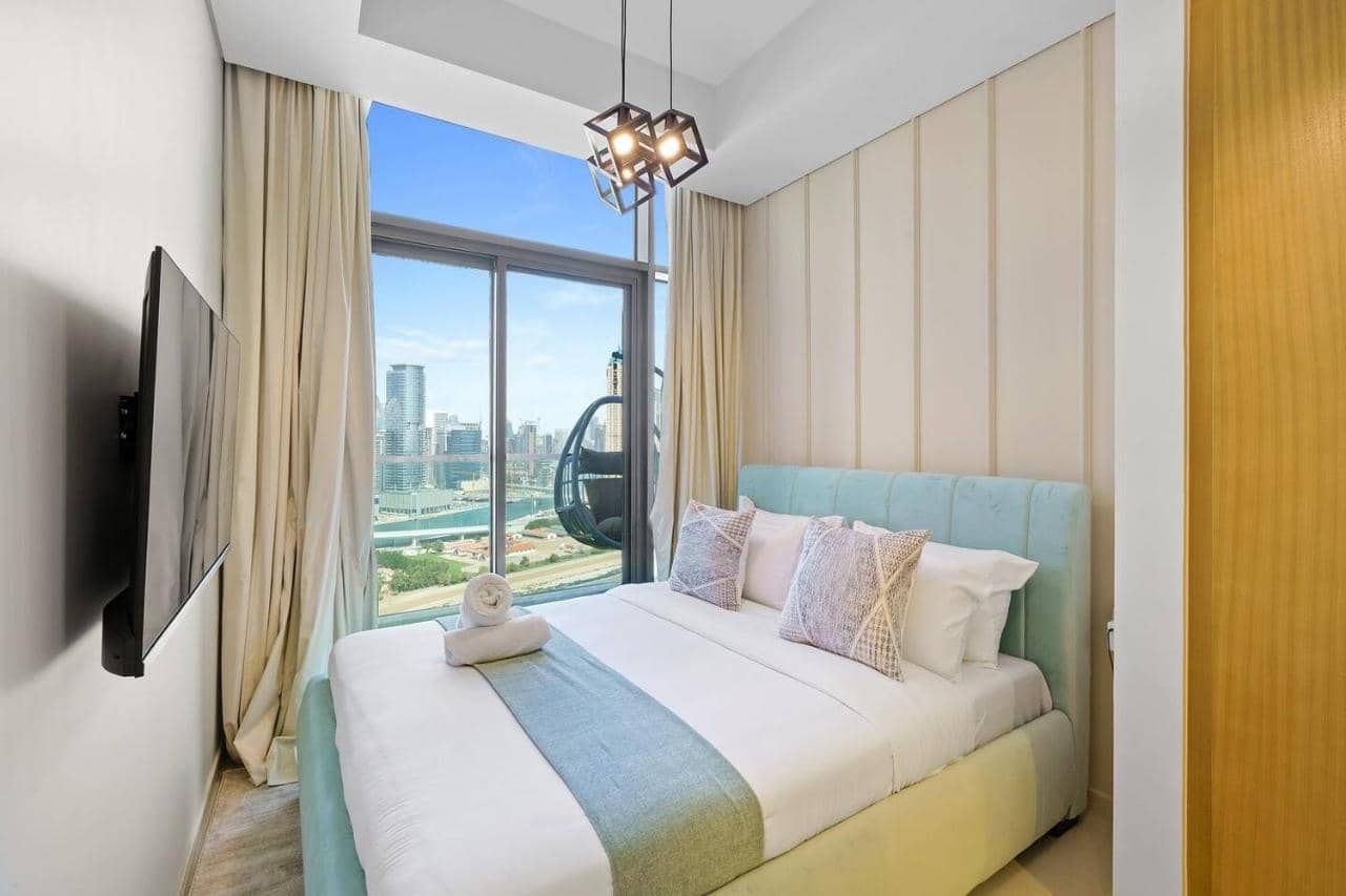 High-Floor 2br in Aykon City Spacious, Good View — 3