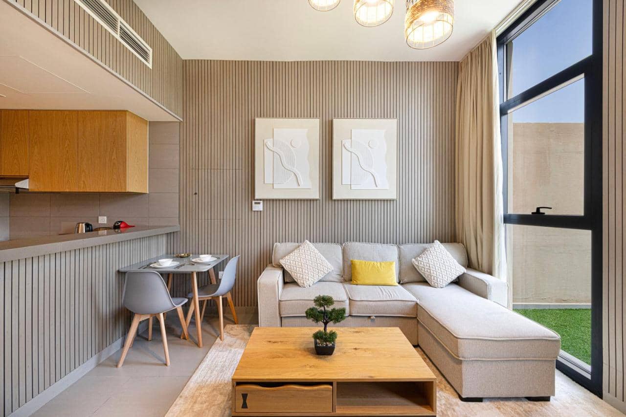 1br Skyview Penthouse by Blue Cloud Holidays — 2