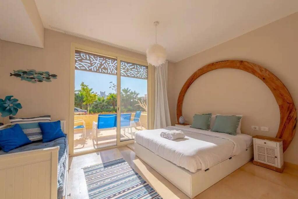 Mangroovy - Spacious Boho 2 Br Pool View (Adults Only)