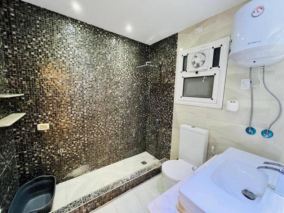 Royal Madinaty 2br Residence — 5
