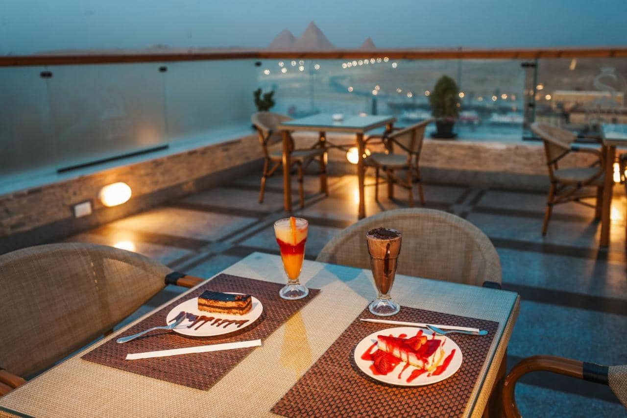 La Veranda Pyramids View Inn — 3