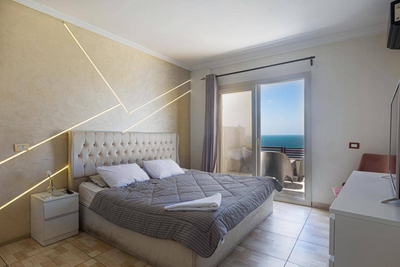 Hyat Suites & Rooms — 3