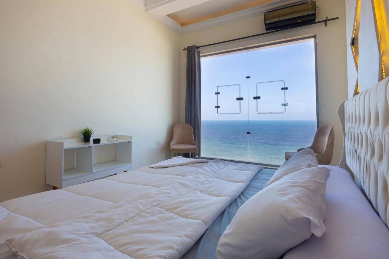 Hyat Suites & Rooms — 2