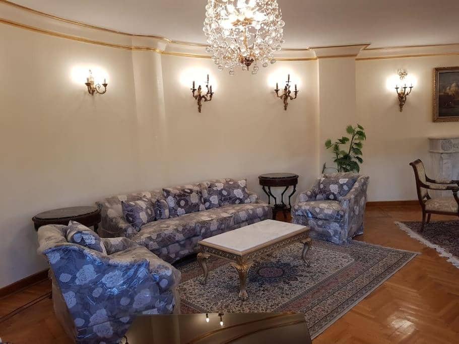 4br Ground Floor Apartment Near 5a Families Only