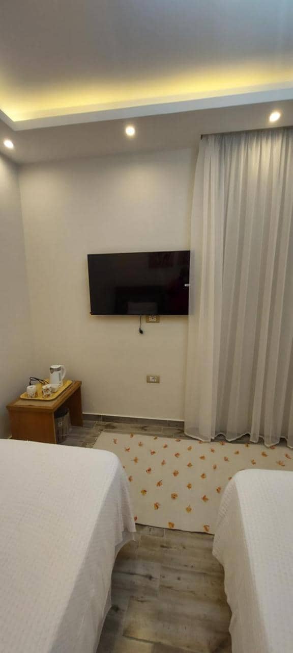 Farida Pyramids Inn (Adults Only) — 5