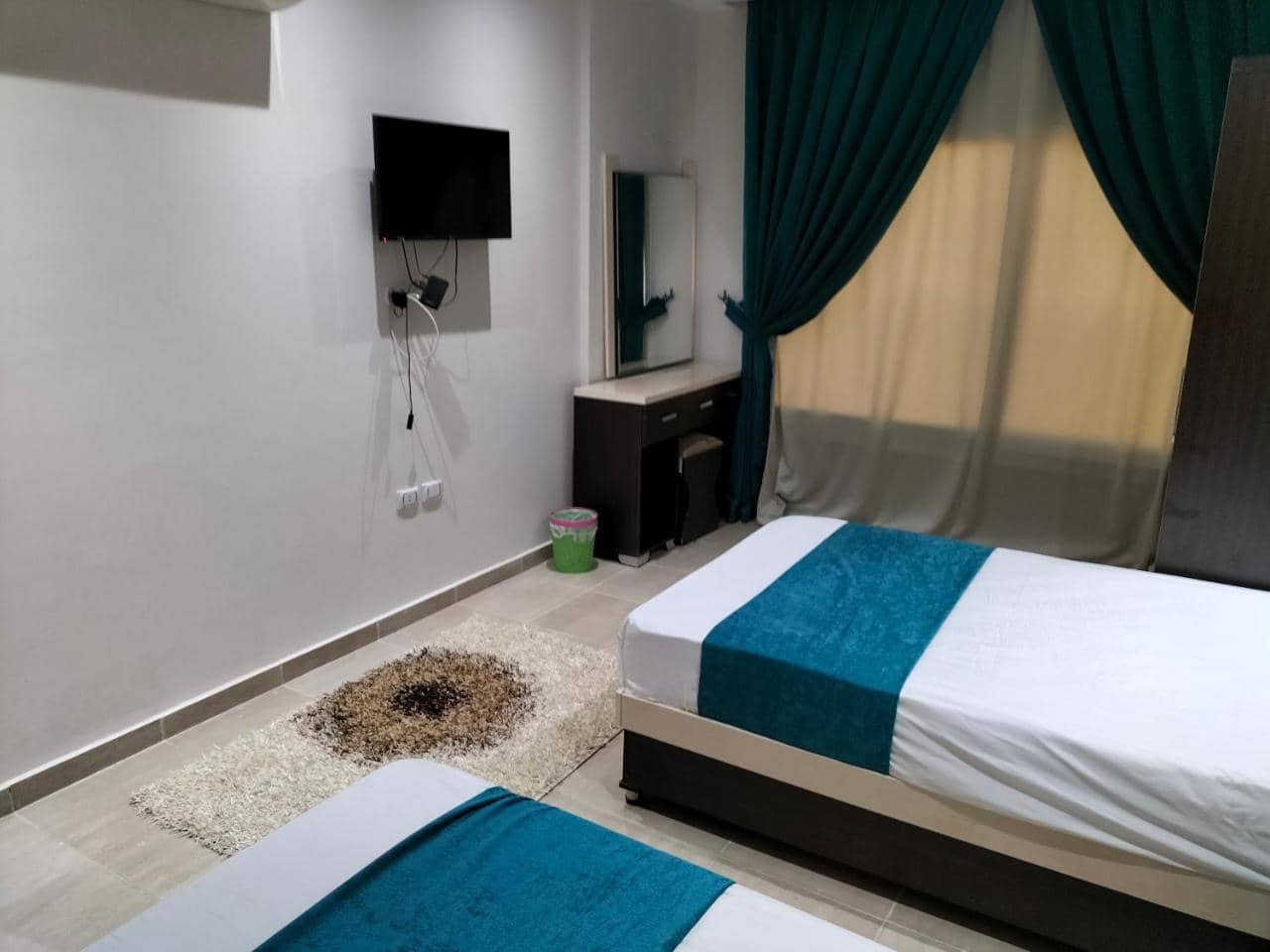 One Bedroom Suite with Aqua View at Mirage Bay Resort — 2