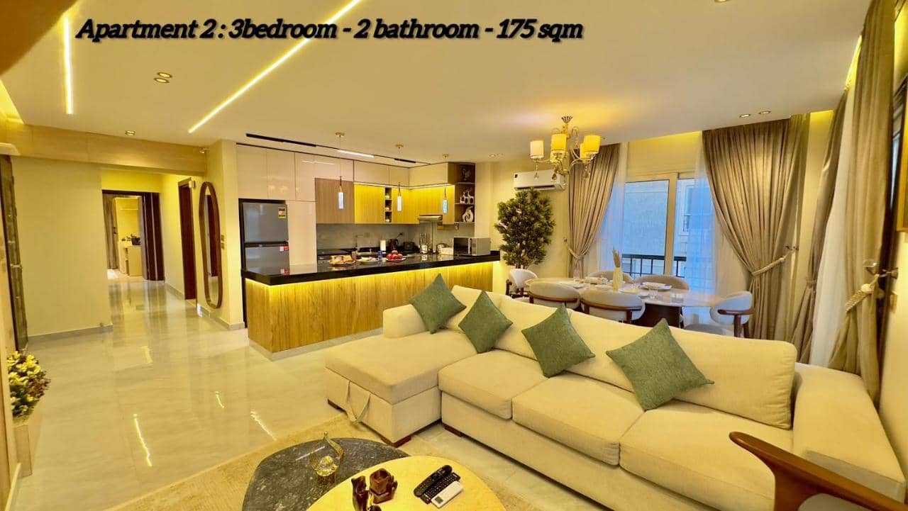 Ultra Luxury 3br with Pools ,Sports ,Dining in Gated Compound, Close To All Sites — 2