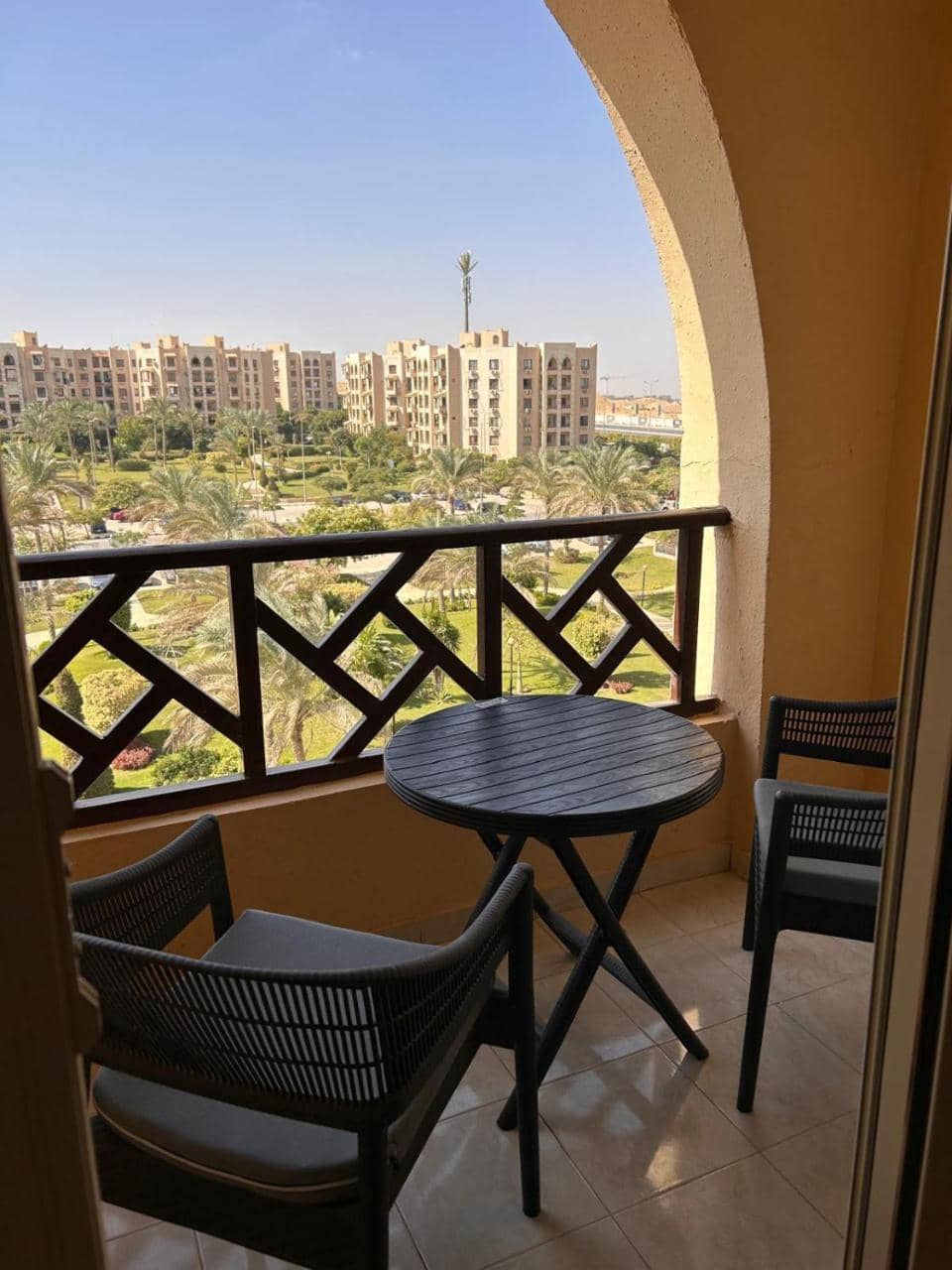 2 Bedrooms Modern Appartment in Rehab